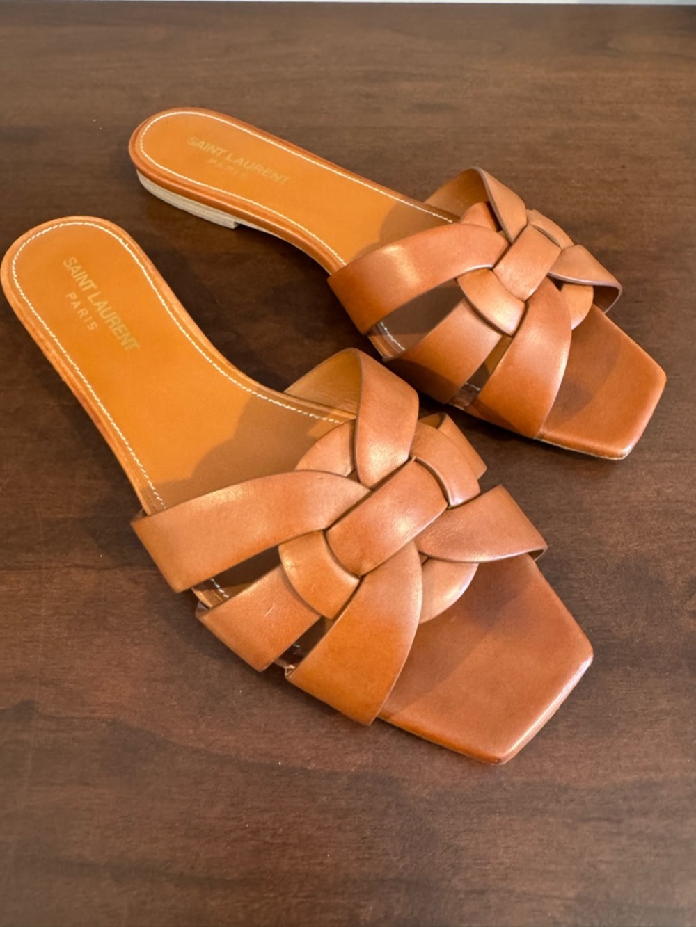 Saint Laurent Tribute slides in smooth leather size 39.5 Amber Firm price. - Picture 2 of 16